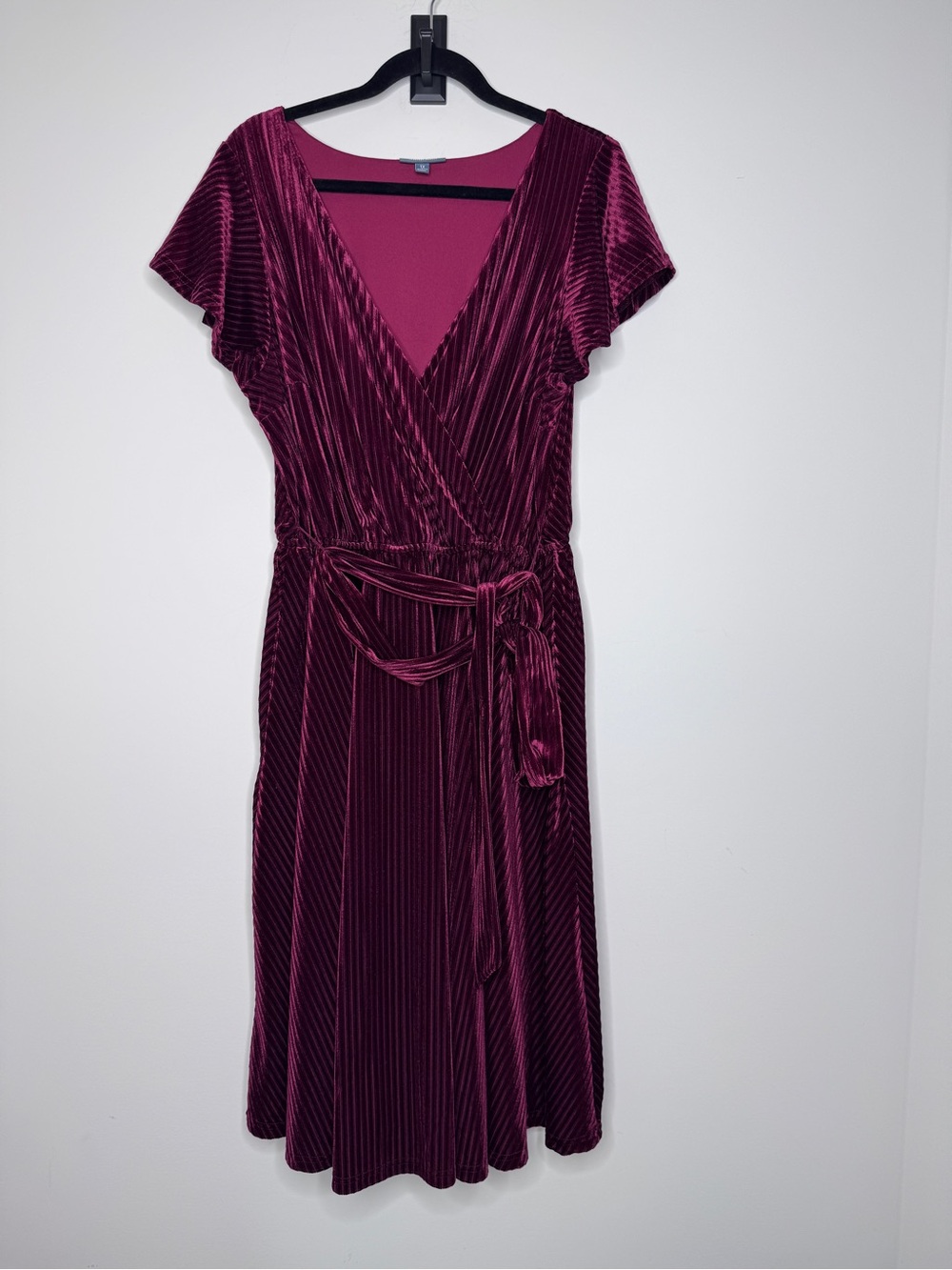 ModCloth Ribbed Velvet Wrap Midi Dress 1X - Picture 2 of 7